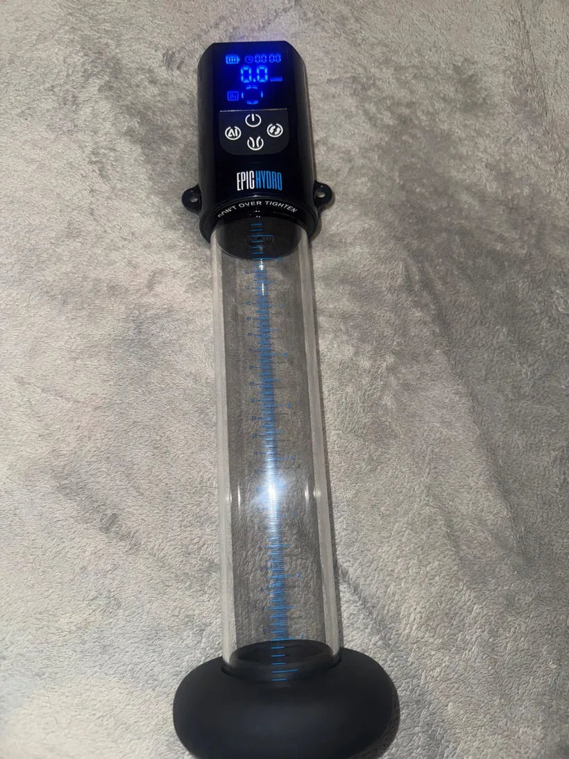 Buyer photo: the Epic Pump on its cylinder with the silicone base pad